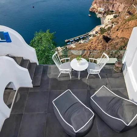 Athina Luxury Hotel 4*