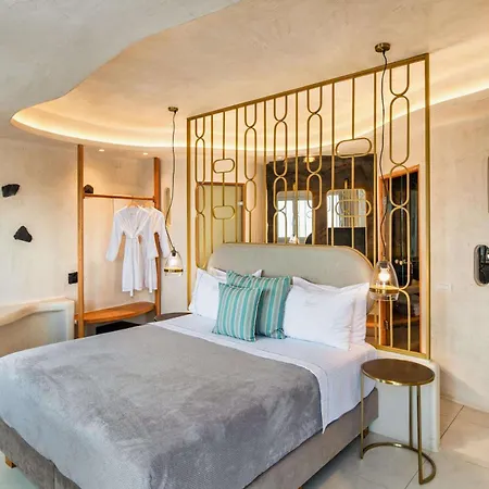 Athina Luxury Hotel