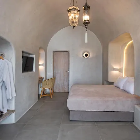 Athina Luxury Hotel