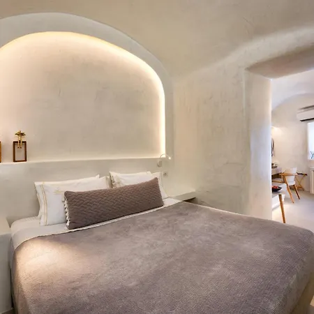 Hotel Athina Luxury Fira (Santorini)
